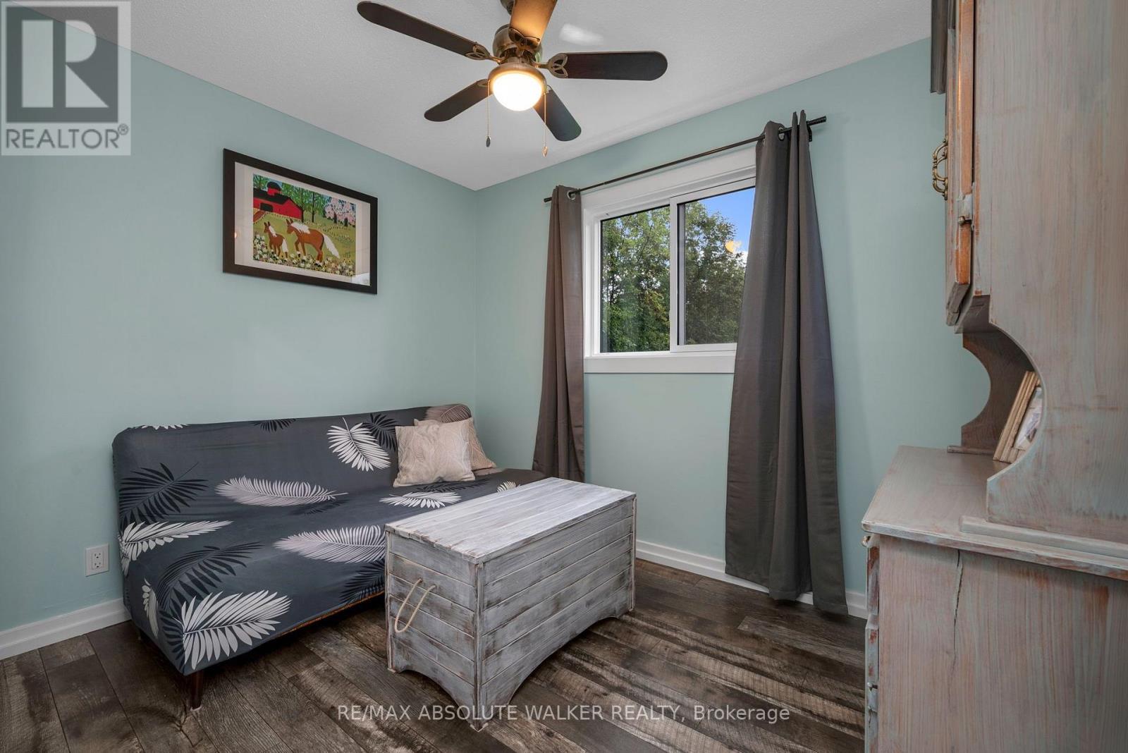 331 WOLFE CRESCENT - Image 13