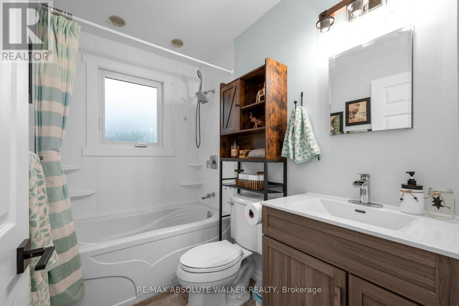331 WOLFE CRESCENT - Image 14