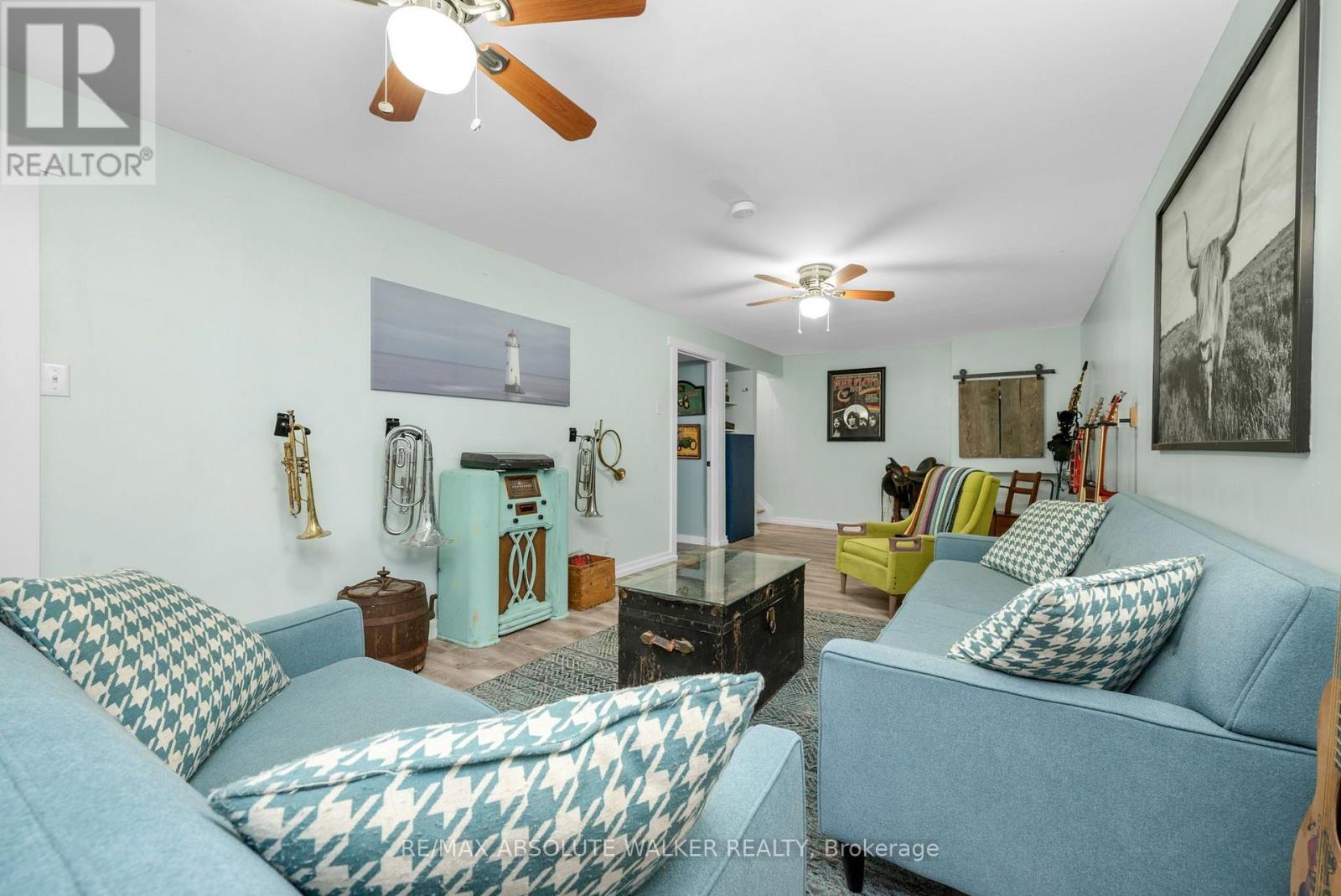 331 WOLFE CRESCENT - Image 16
