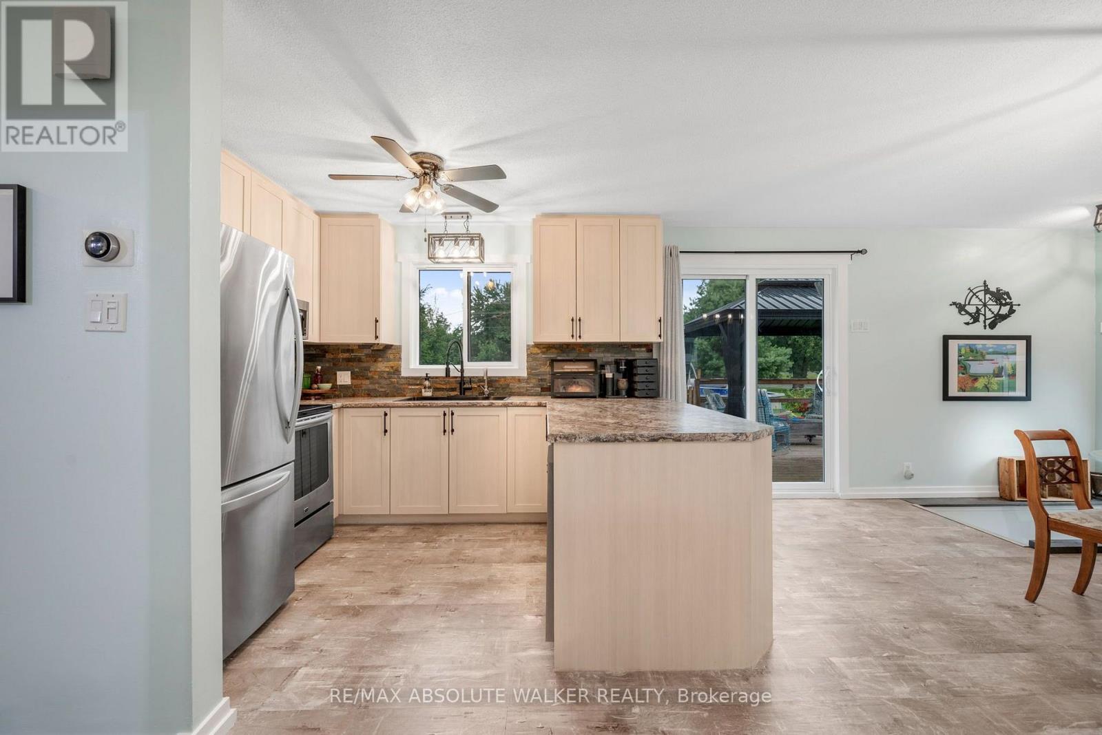 331 WOLFE CRESCENT - Image 6