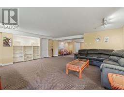 17 Warnock Court, Ottawa, ON K1J1H1 Photo 36