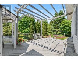 17 Warnock Court, Ottawa, ON K1J1H1 Photo 39