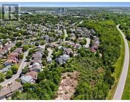 17 Warnock Court, Ottawa, ON K1J1H1 Photo 46