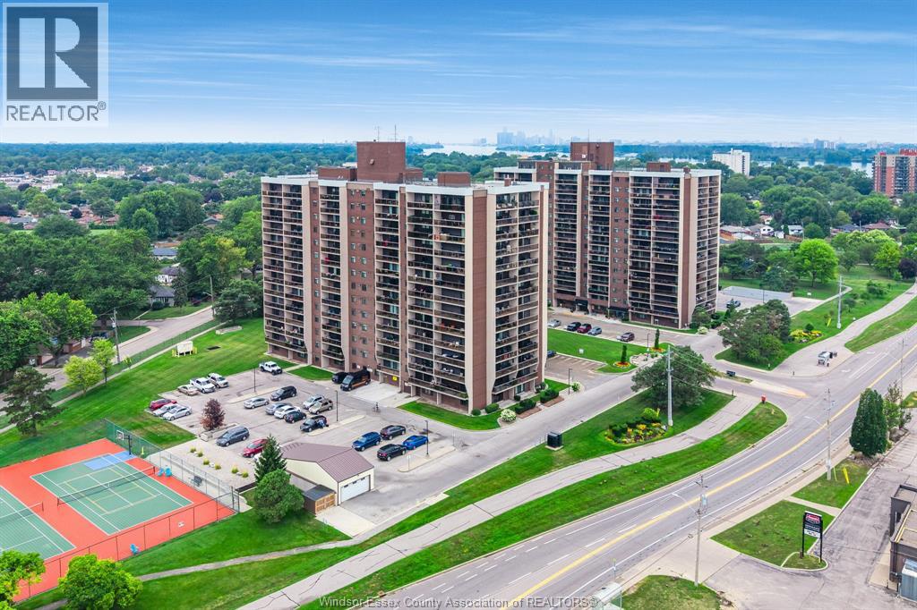 #319E 9099 Riverside DRIVE East - Image 37