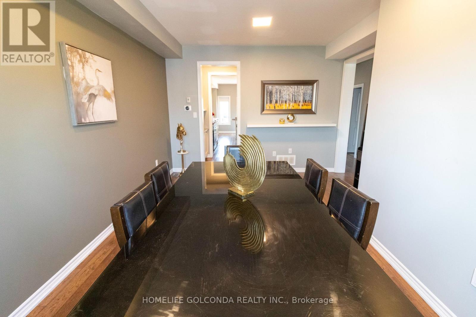 40 RIDGE GATE CRESCENT - Image 13