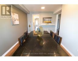 Bedroom 4 - 40 Ridge Gate Crescent, East Gwillimbury, ON L0G1M0 Photo 13