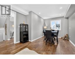 Bedroom 3 - 40 Ridge Gate Crescent, East Gwillimbury, ON L0G1M0 Photo 12