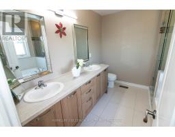 40 Ridge Gate Crescent, East Gwillimbury, ON L0G1M0 Photo 18