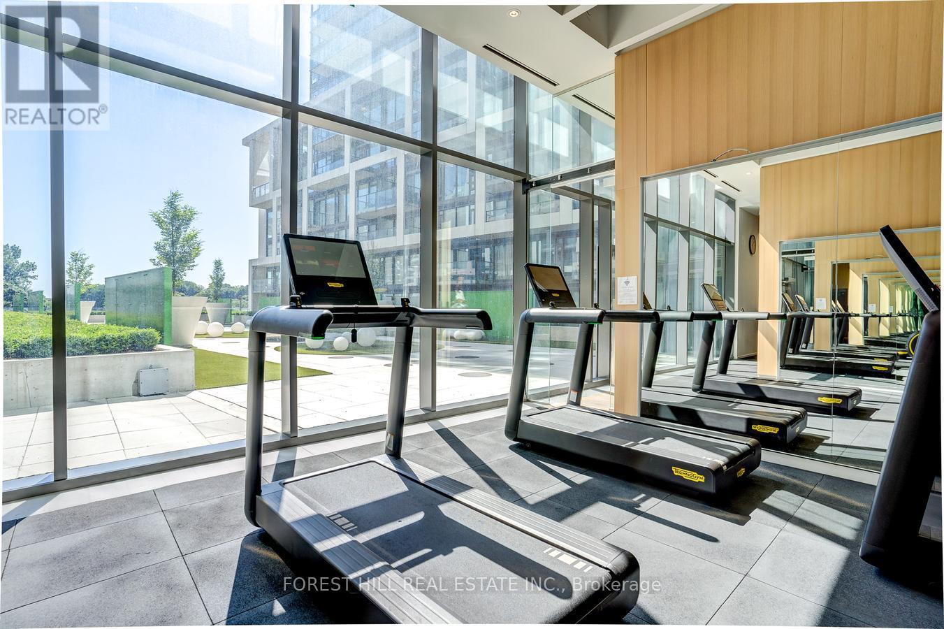 #736 8 HILLSDALE AVENUE - Image 30