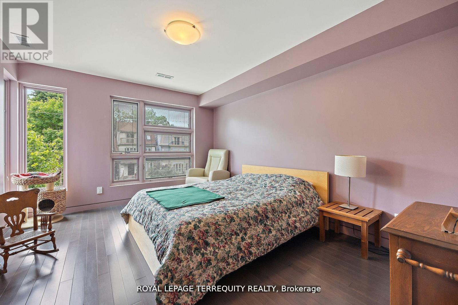 317 KEEWATIN AVENUE - 20