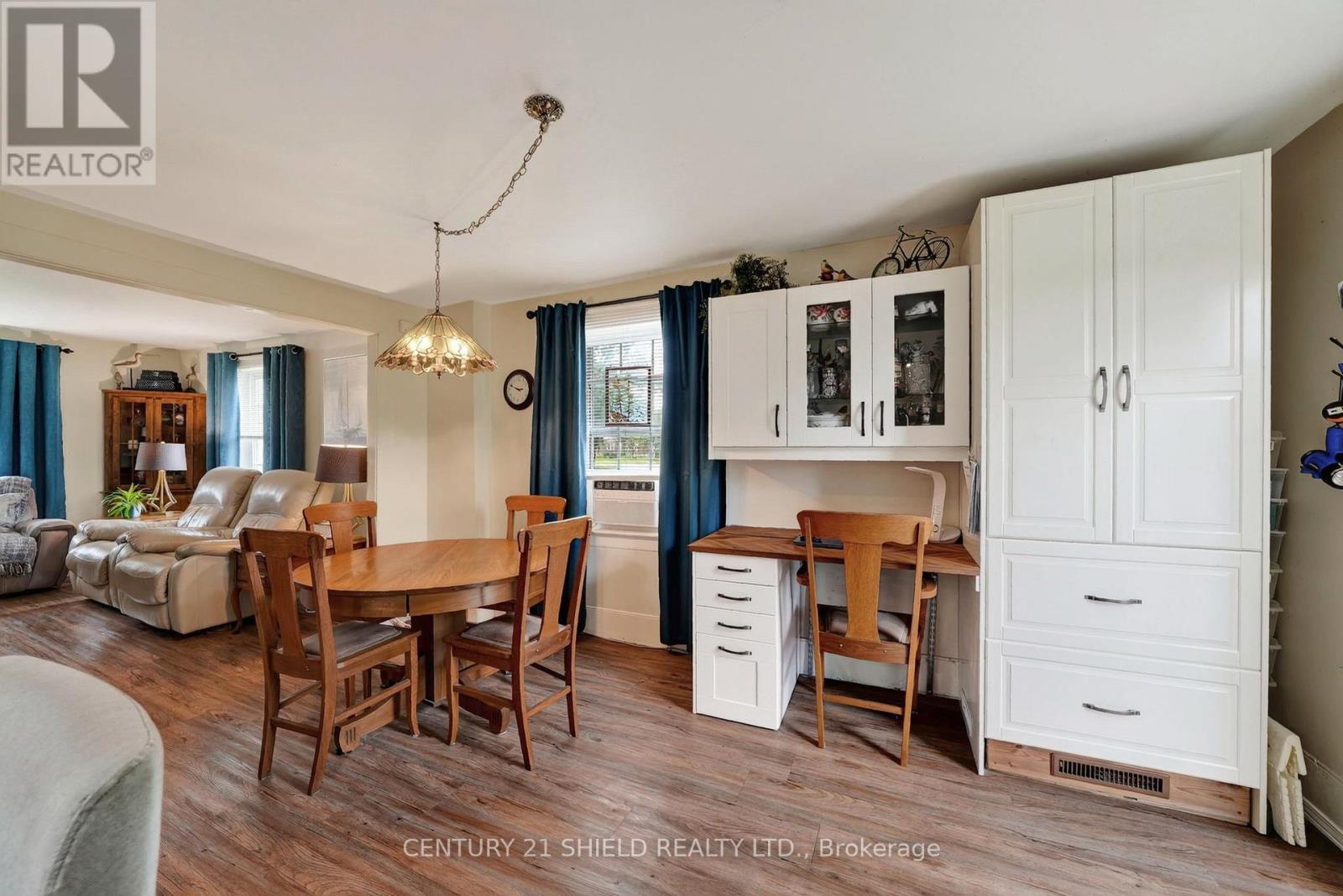22 WALES DRIVE - Image 11