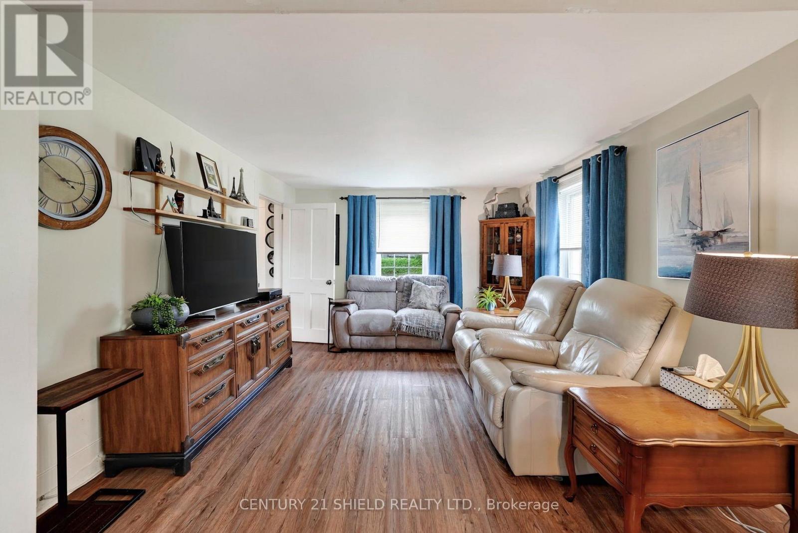 22 WALES DRIVE - Image 12