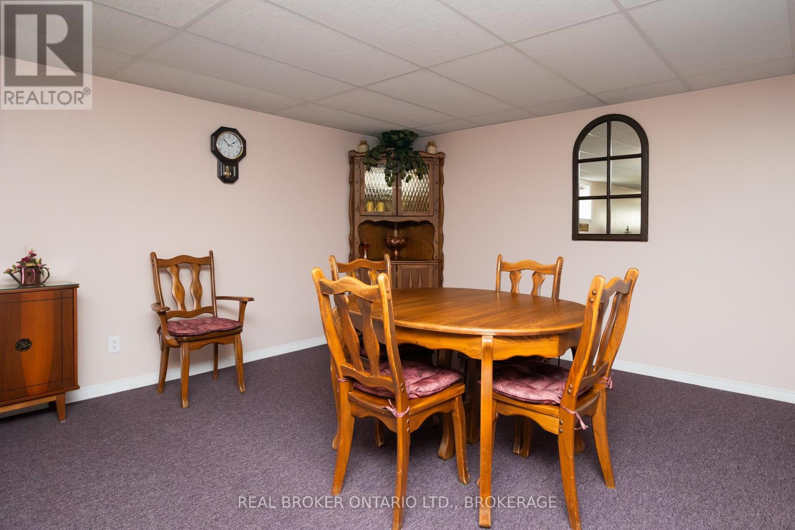 20392 ROY CRESCENT - Image 32