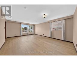 Upper - 88 South Edgely Avenue, Toronto, ON M1N3L1 Photo 12