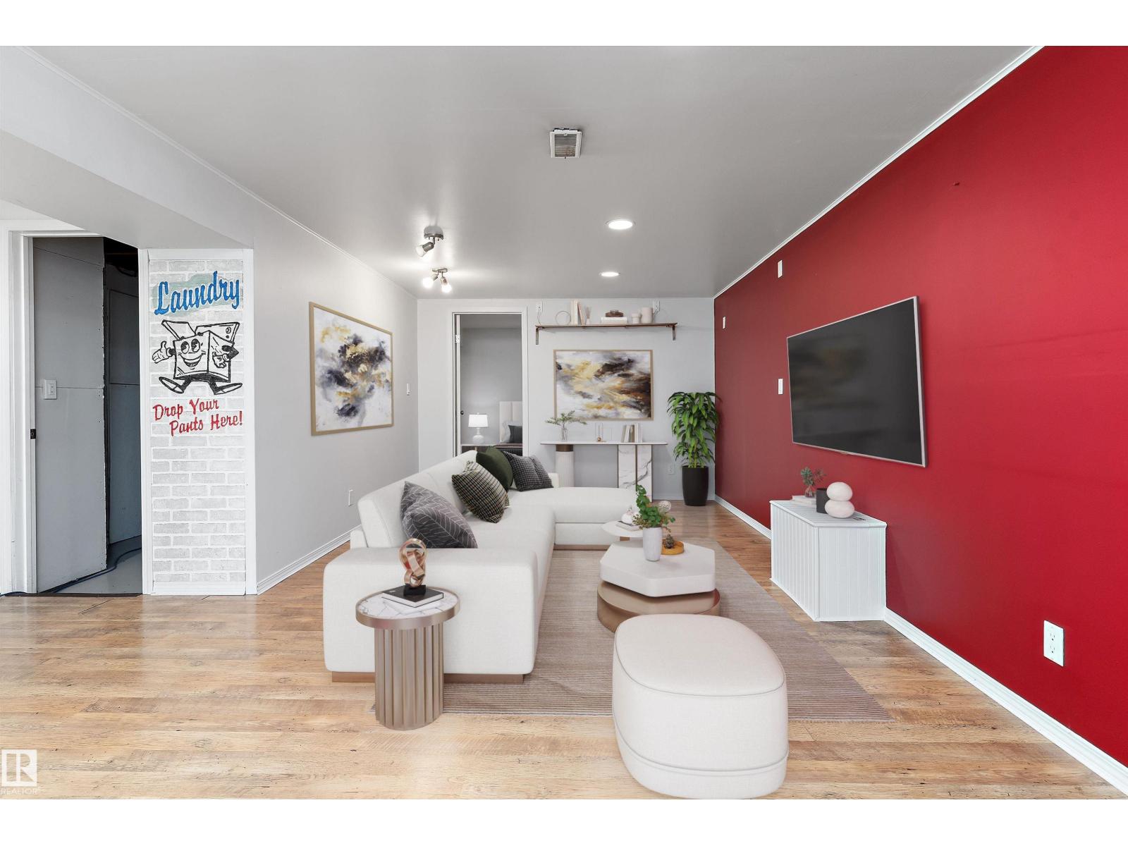 8936 154 ST NW - 25