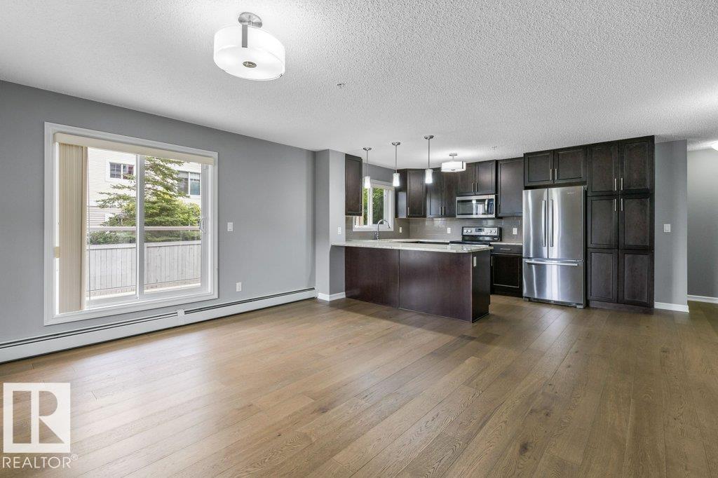 #117 2203 44 AV NW - 3