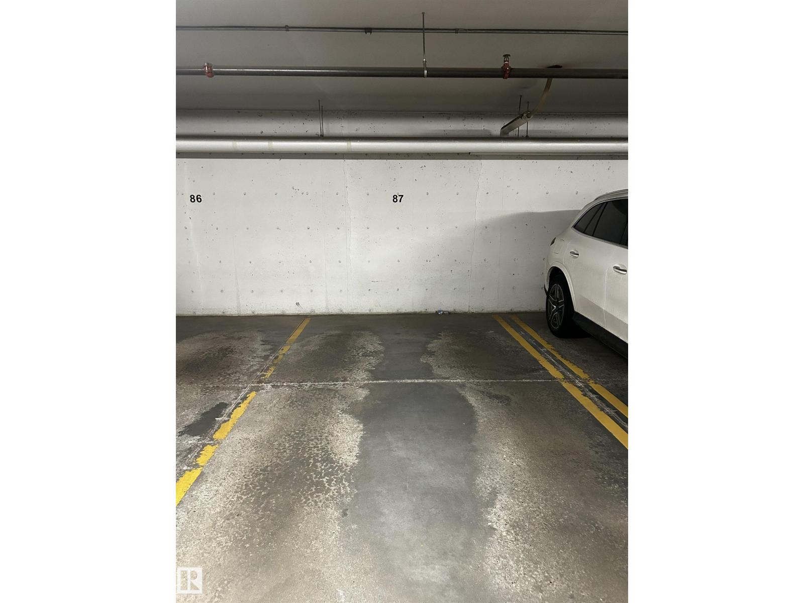 #117 2203 44 AV NW - 30