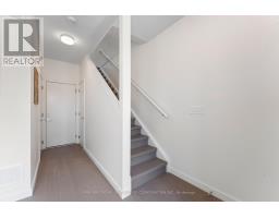 23 Rainwater Lane, Barrie, ON L4N9J6 Photo 7