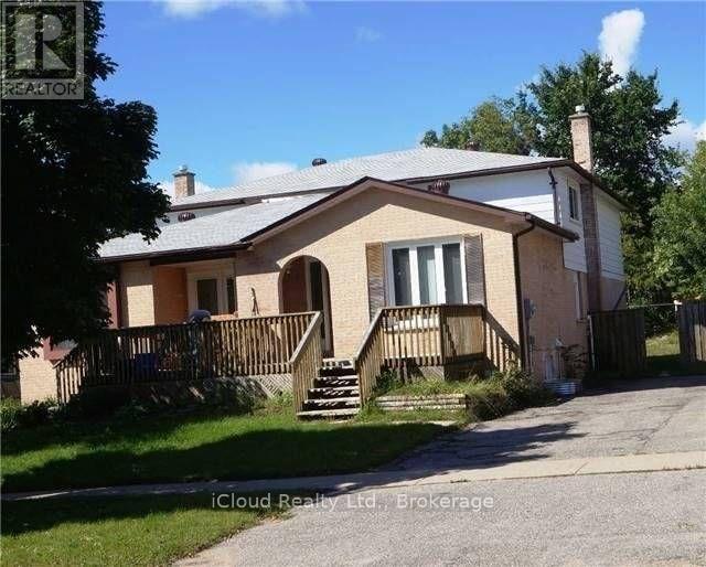 36 SYLVIA STREET