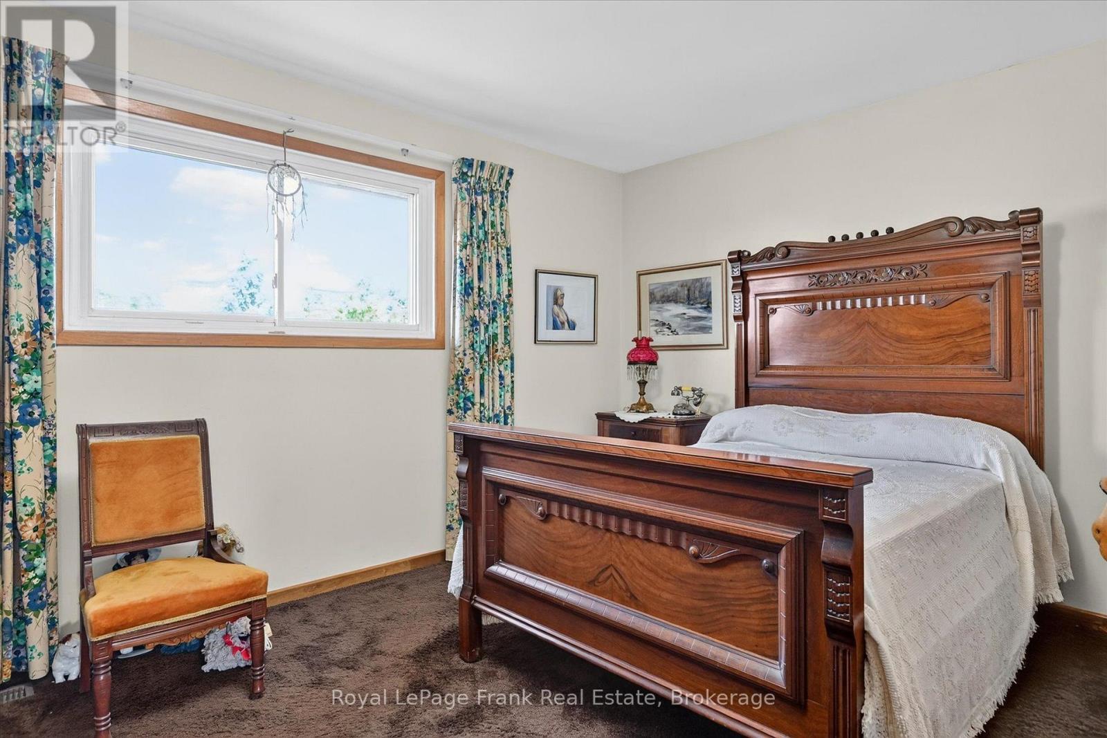 87 OAKWOOD CRESCENT - 23