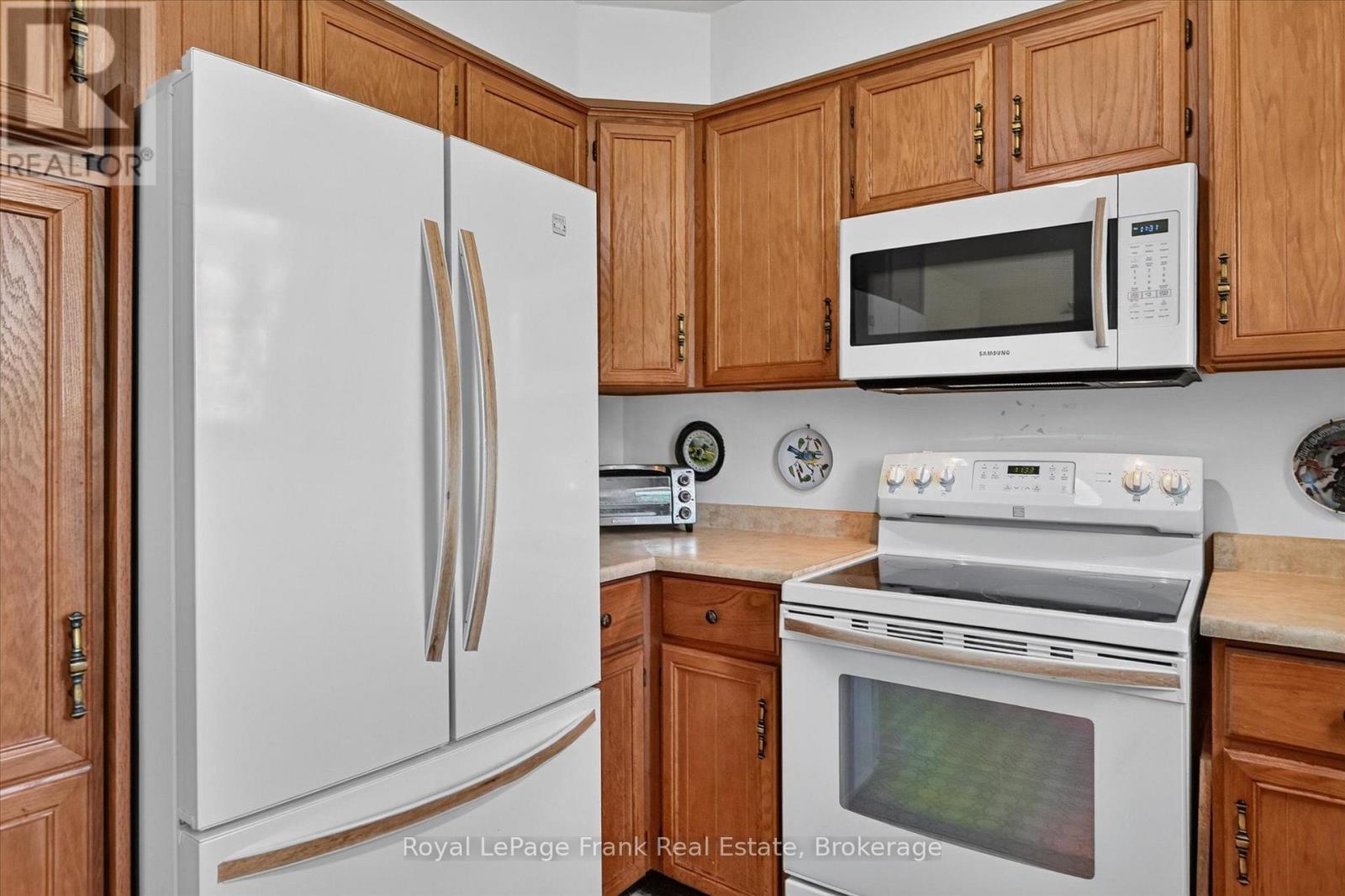 87 OAKWOOD CRESCENT - 15