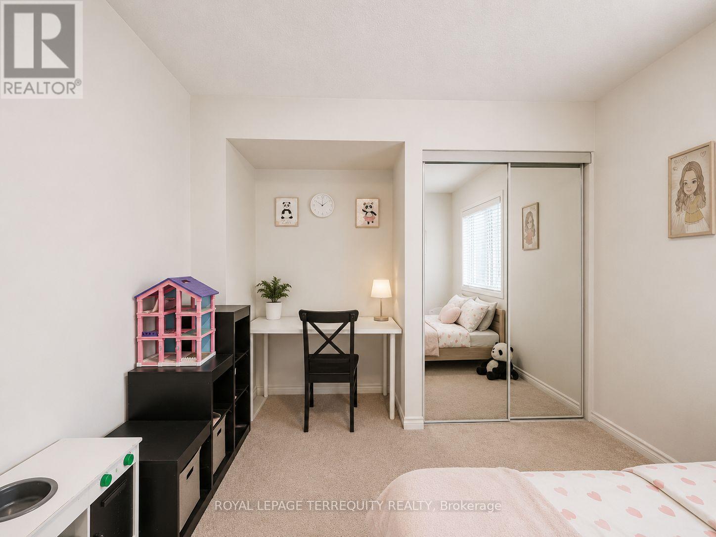 903 PENSON CRESCENT - 14