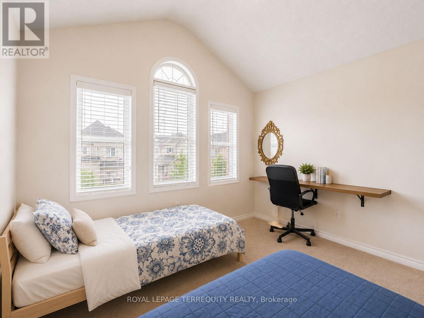 903 PENSON CRESCENT - 16