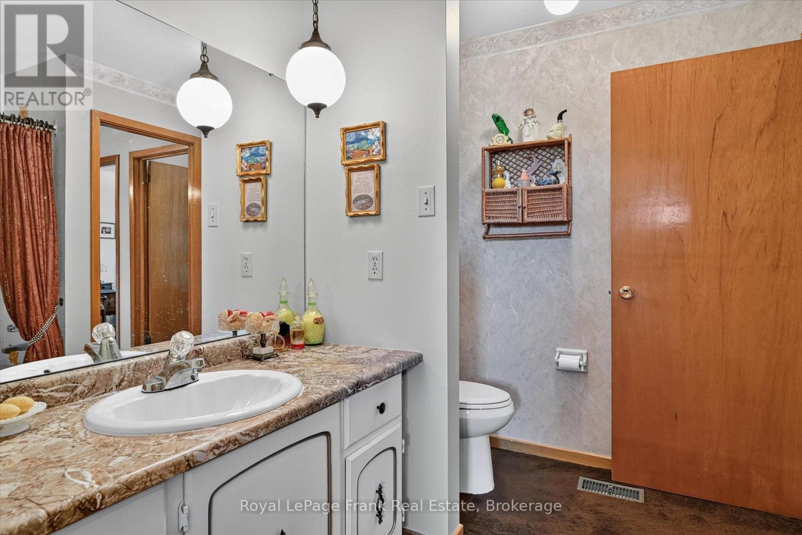 87 OAKWOOD CRESCENT - 25