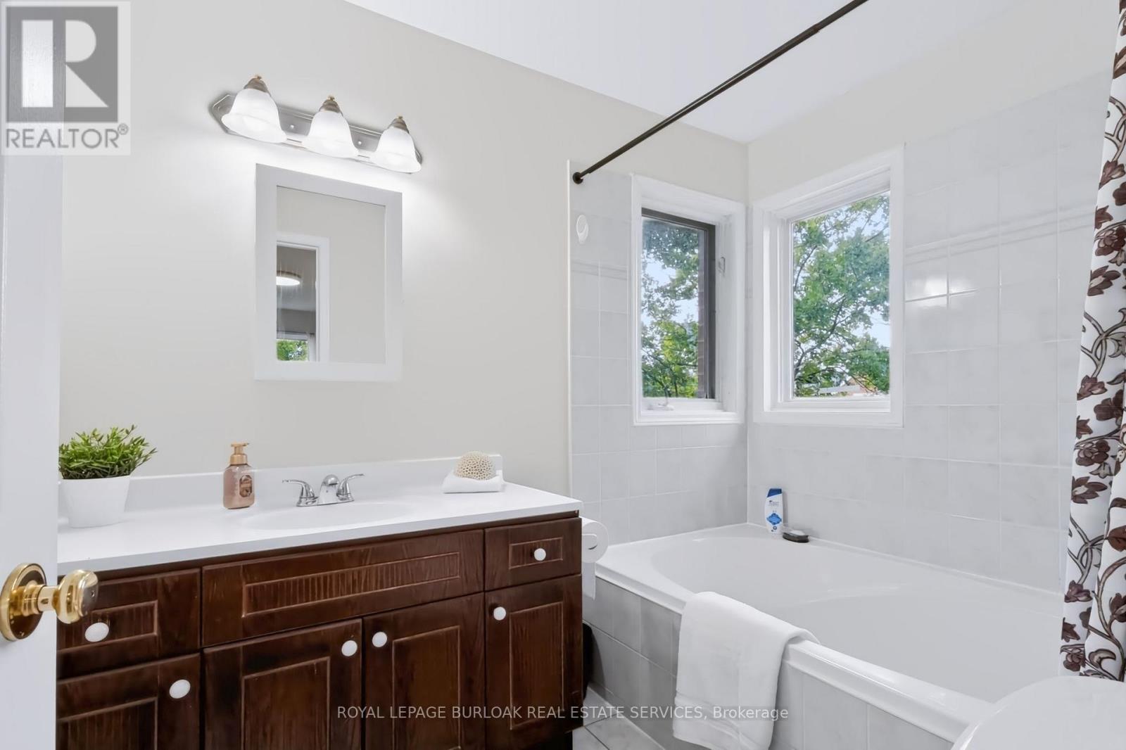 4130 FOXWOOD DRIVE - 15
