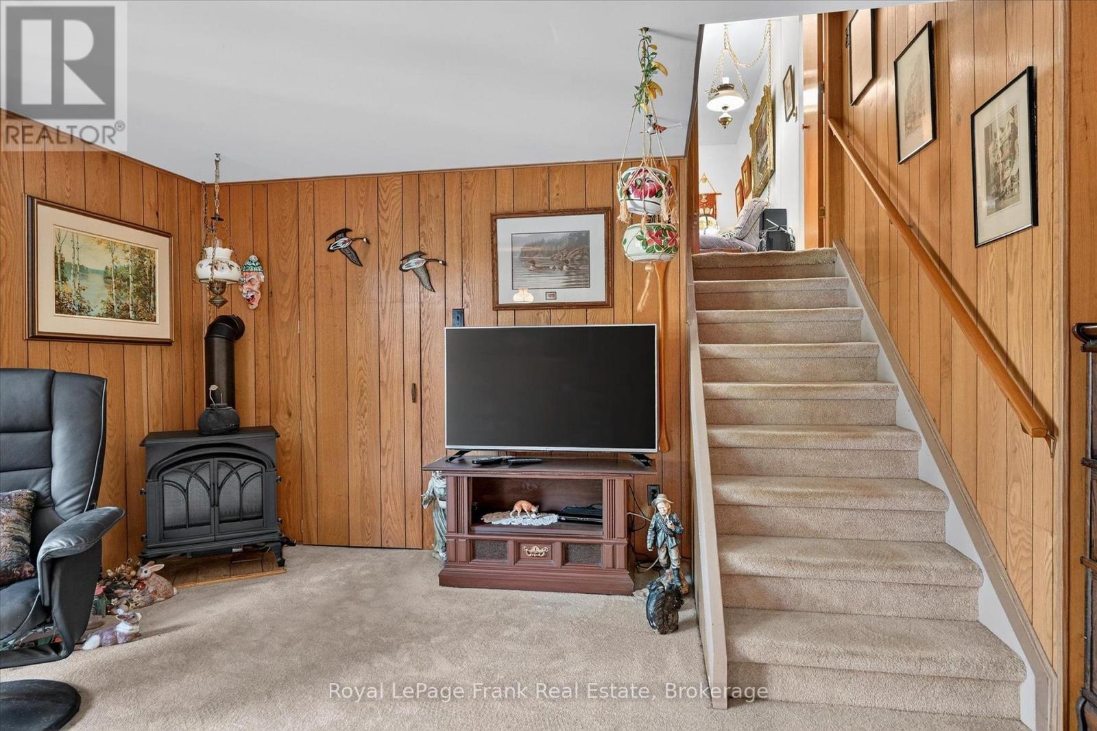 87 OAKWOOD CRESCENT - Image 30