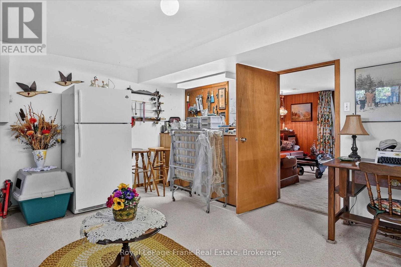 87 OAKWOOD CRESCENT - 37