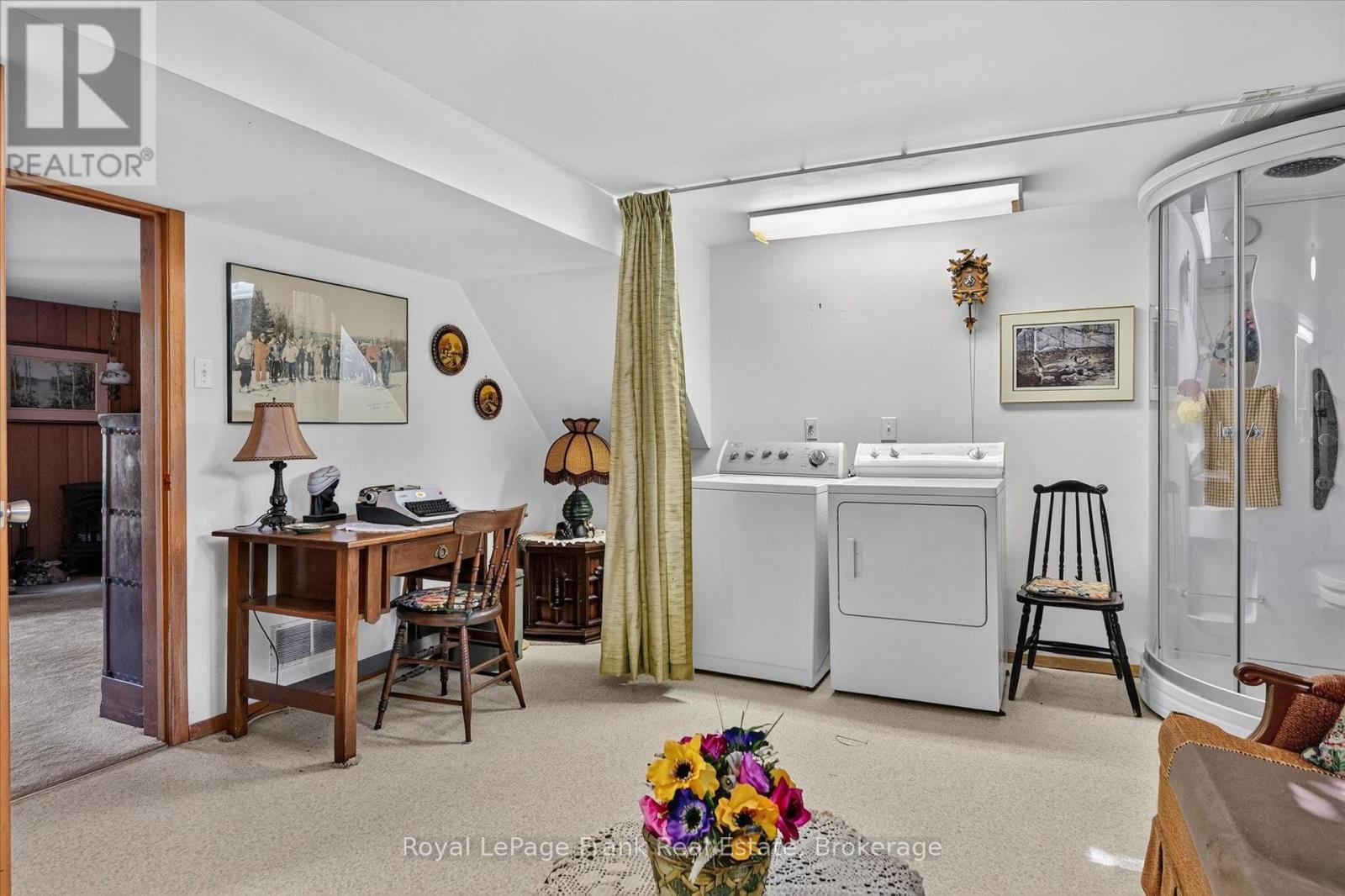 87 OAKWOOD CRESCENT - Image 38