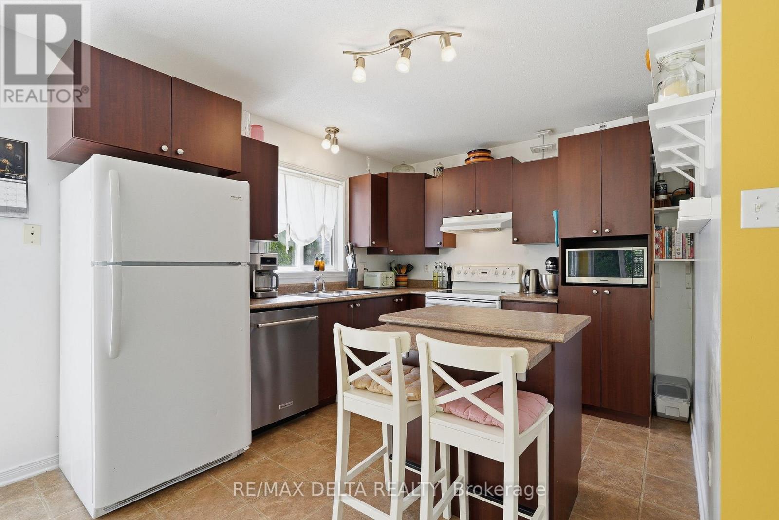 123 PANORAMA AVENUE - Image 13