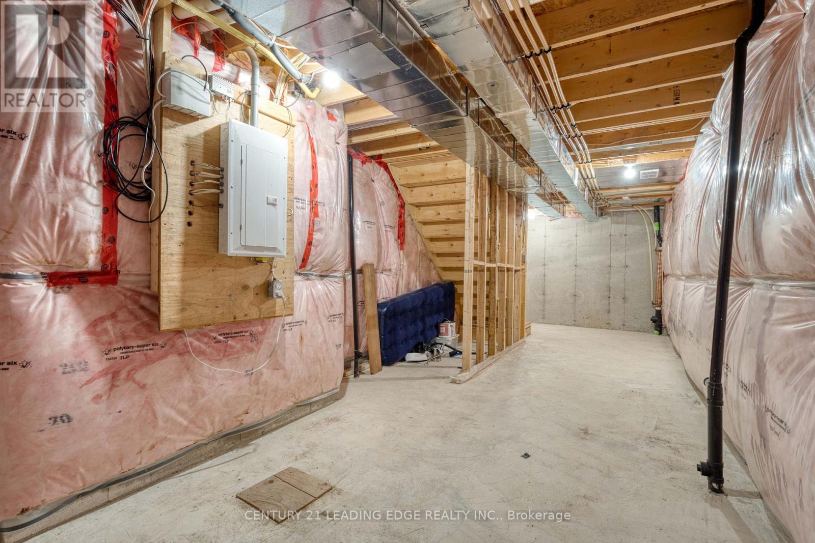 915 GEORGETOWN DRIVE - Image 29