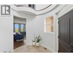 5765 Mountainside Drive, Kelowna, BC V1W5H2 Photo 37