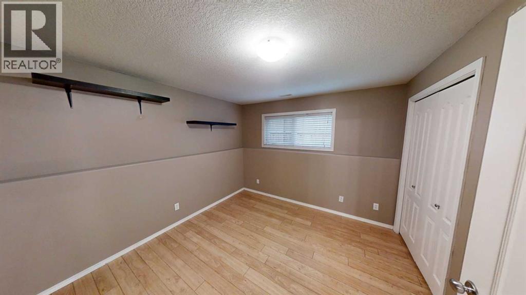 802 Aberdeen Place West - Photo 16
