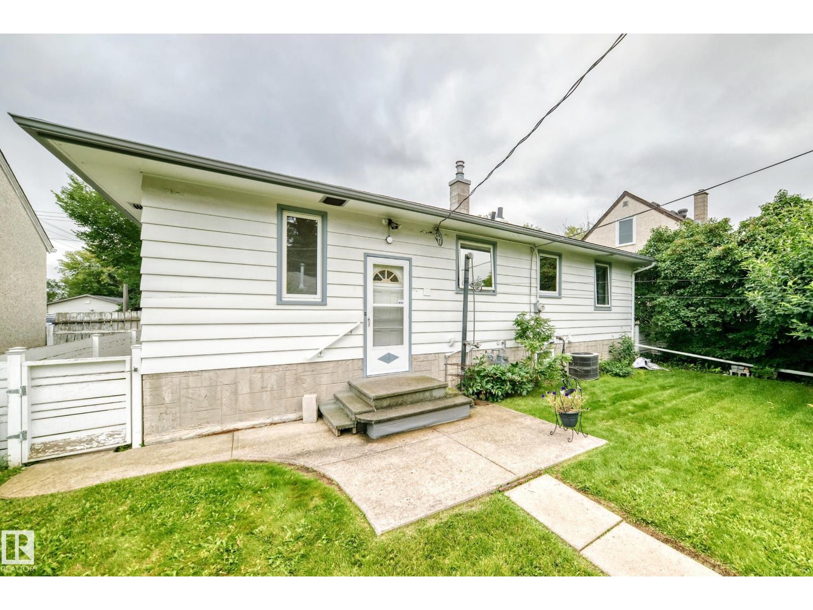 12720 120 AV NW NW - Photo 46