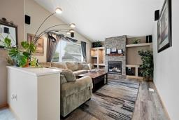48 Demetrioff Drive, Winnipeg, MB R3X2J7 Photo 11