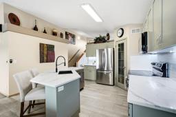 Recreation room - 48 Demetrioff Drive, Winnipeg, MB R3X2J7 Photo 7