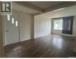 Storage - 317 Aldridge Street, Bienfait, SK S0C0M0 Photo 9