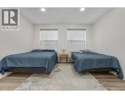17938 Lakeshore Road, Rondeau Park, ON N0P1X0 Photo 28