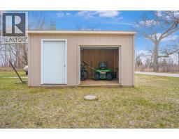 17938 Lakeshore Road, Rondeau Park, ON N0P1X0 Photo 43
