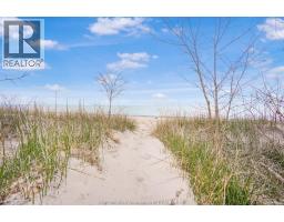 17938 Lakeshore Road, Rondeau Park, ON N0P1X0 Photo 47