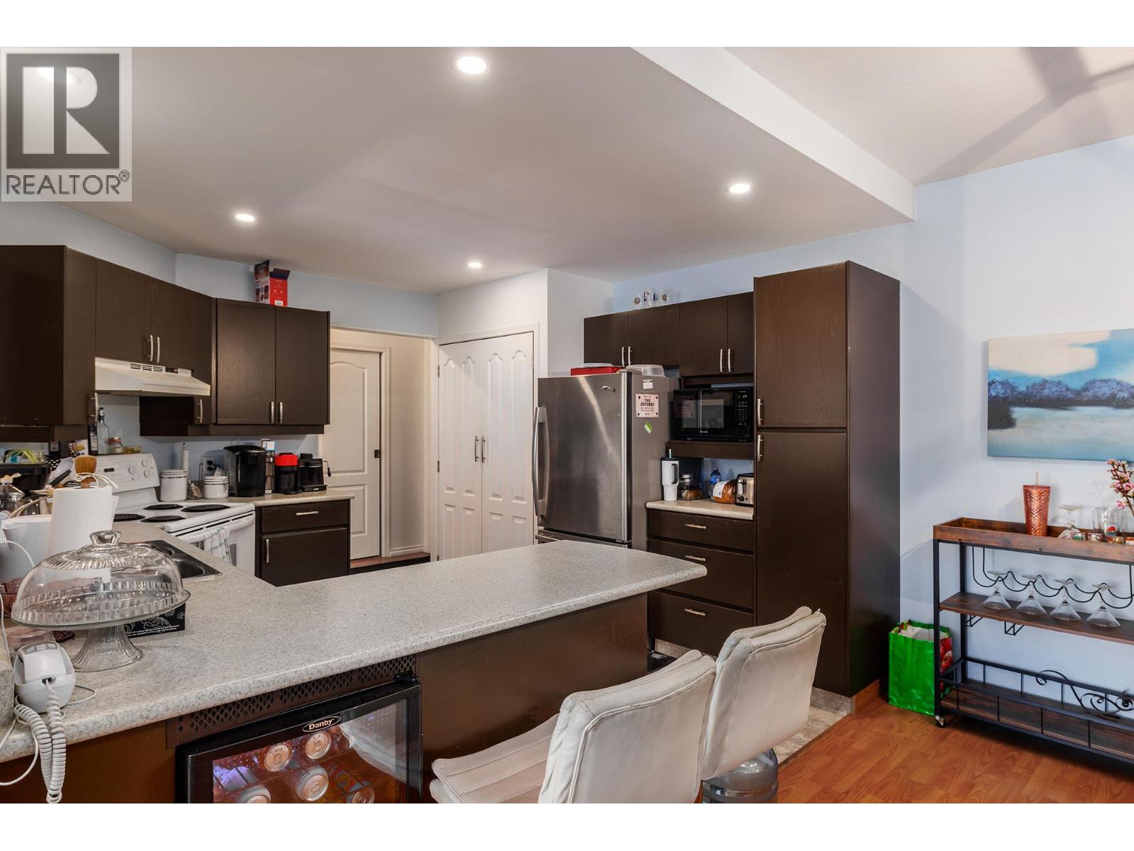 #214 985 KLO Road - 7
