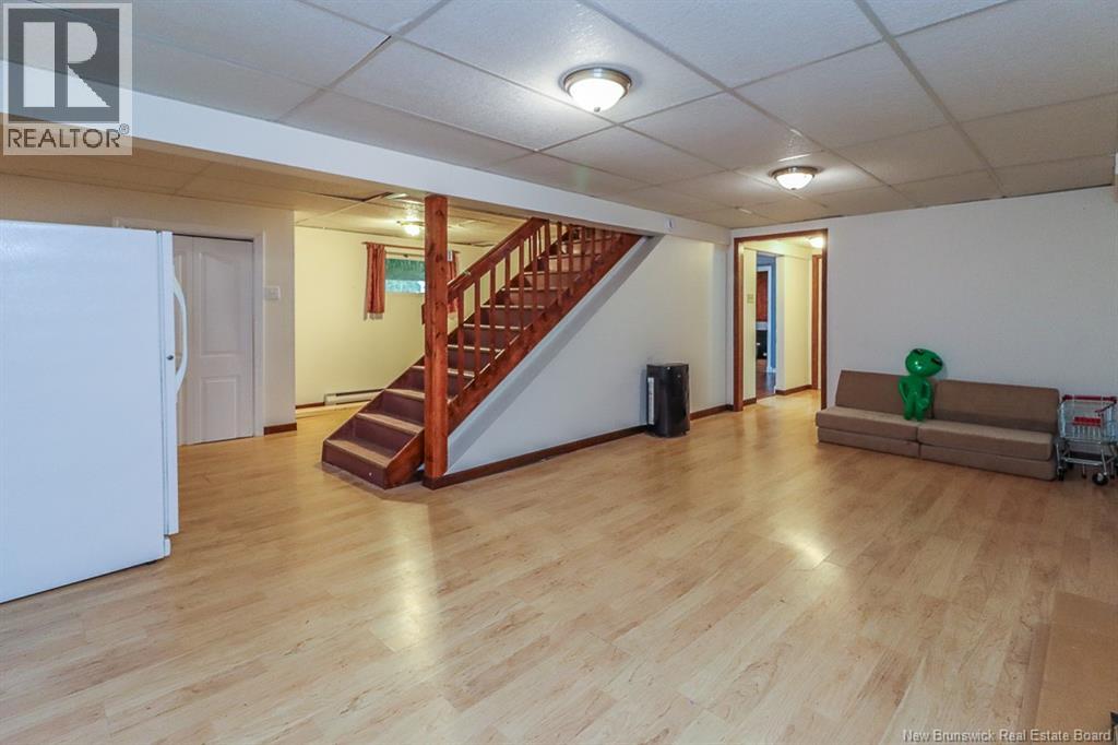 3 Parkwood Drive - Image 34