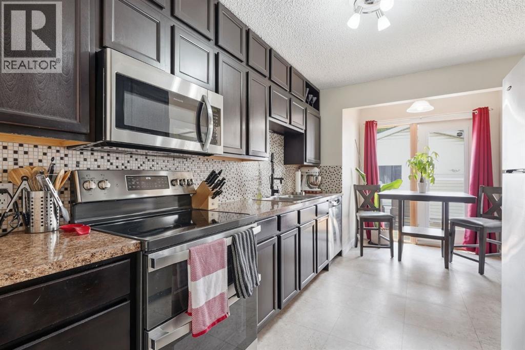 1037 Regal Crescent Northeast - Photo 8