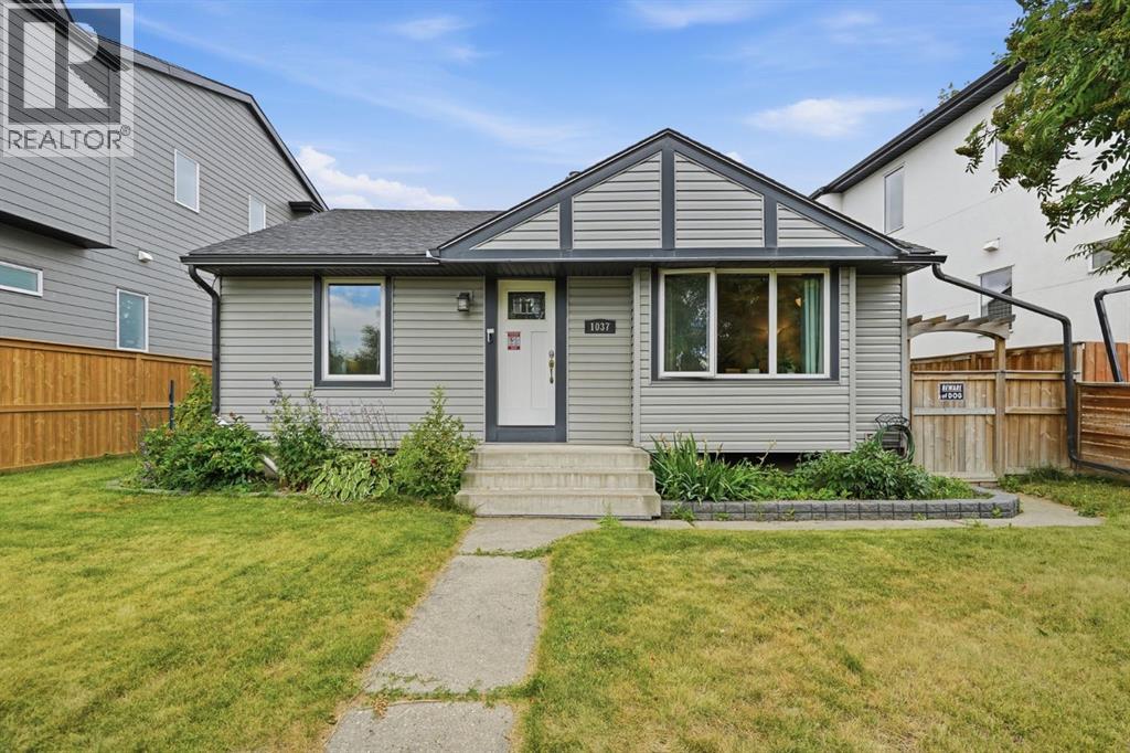 1037 Regal Crescent Northeast - Photo 34