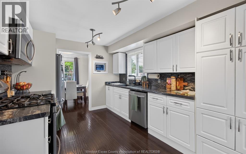 9535 AVERY LANE - Image 13