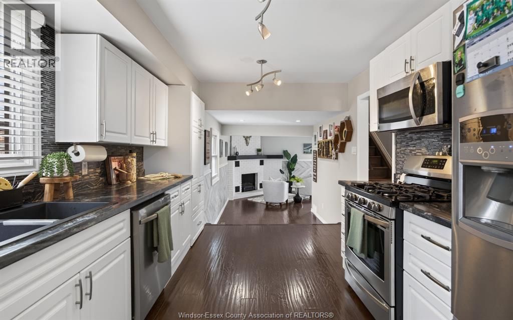 9535 AVERY LANE - Image 16