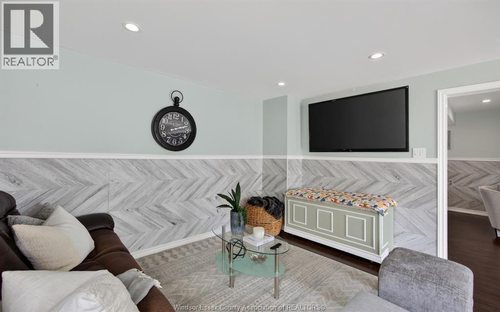 9535 AVERY LANE - Image 21